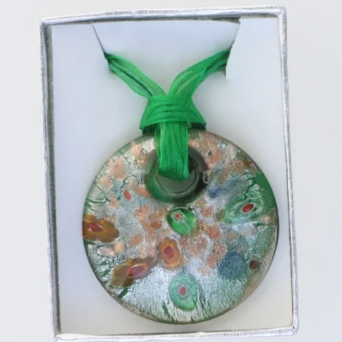 Italiensk håndlavet halssmykke (str. Kasse 9 x 6 cm)