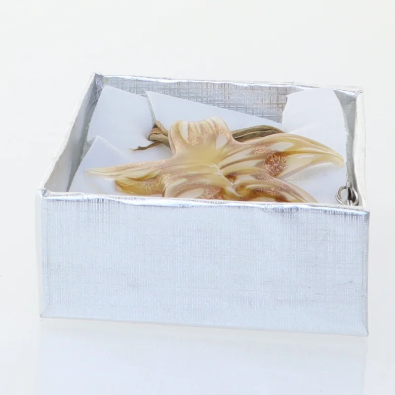 Italiensk håndlavet halssmykke (str. Kasse 9 x 6 cm)