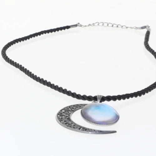 Måne halskæde (str. 48 cm)