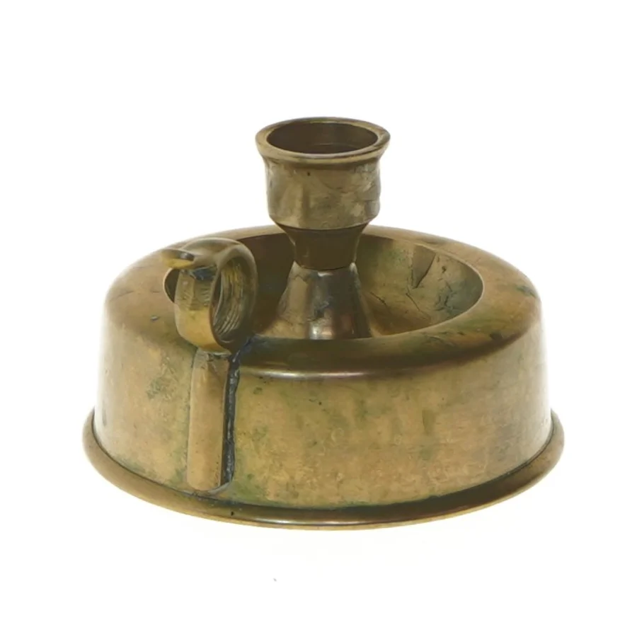 Flot, antik messing lysestage med hank (str. Ø 10 cm)