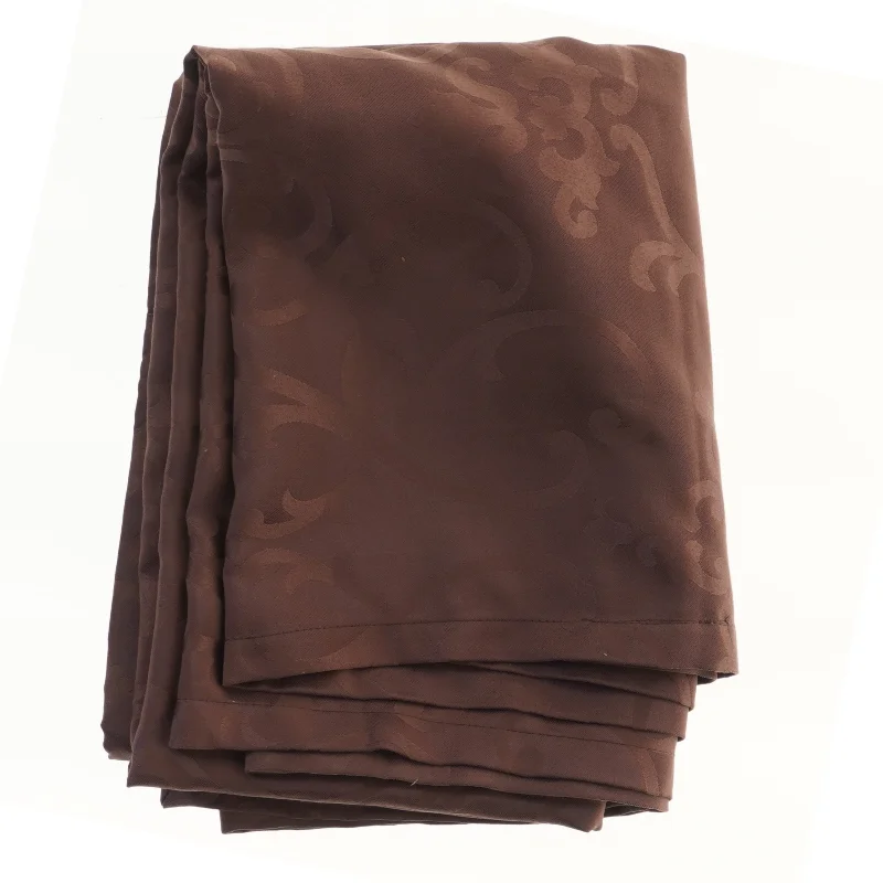 Brun dug med flot mønster (str. 132x168 cm)