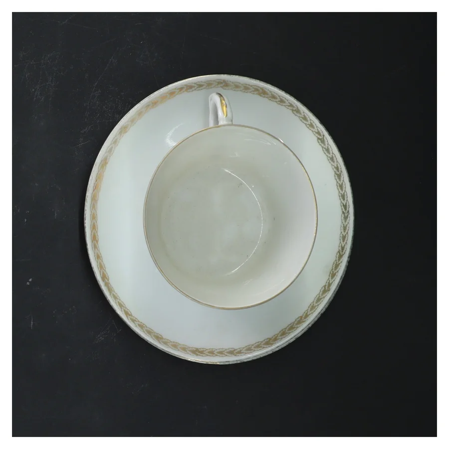 Antik Porcelænskop med underkopper (str. Ø 13 og 8 cm)