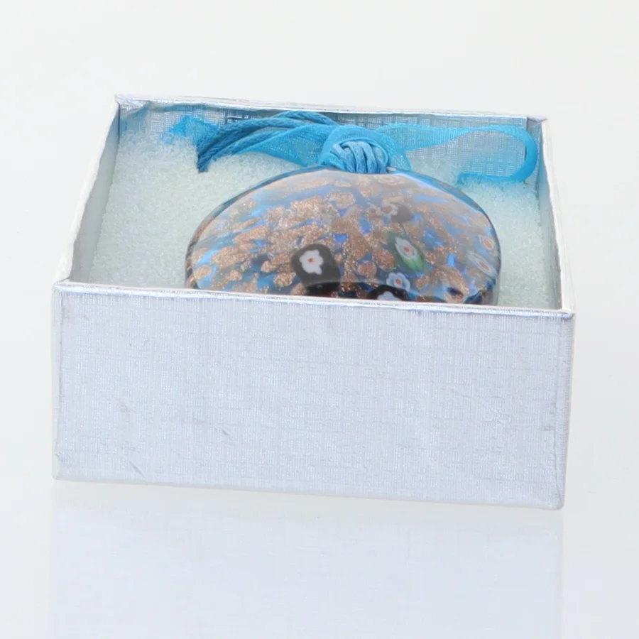  Unika design halskæde, italiensk glaskunst i smuk blå farve. str. Kasse 6 x 9 cm)