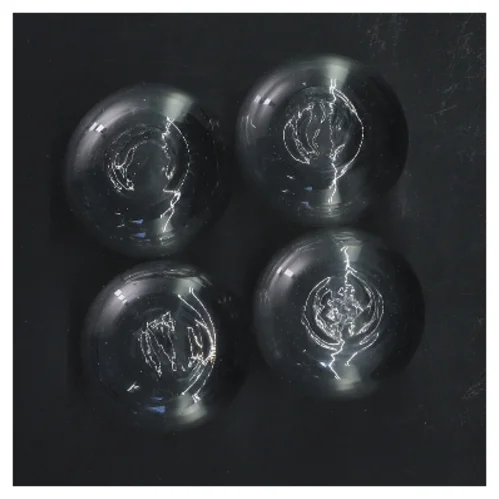 Sæt af 4 flotte runde glas (8 glas i 2 annoncer) (str. 4 stk Ø 4,5 cm længde 5,5 cm)