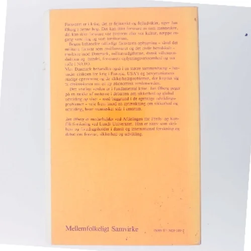 Myter om vor sikkerhed af Jan Øberg (Bog)