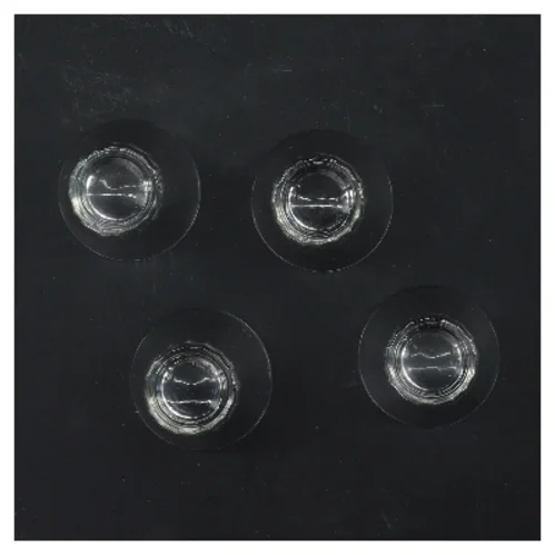 Sæt af fire glas (str. 4 stk Ø 5 cm længde 5 cm)