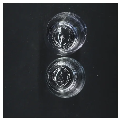 Sæt med to glas (str. 10,5x6,5 cm)