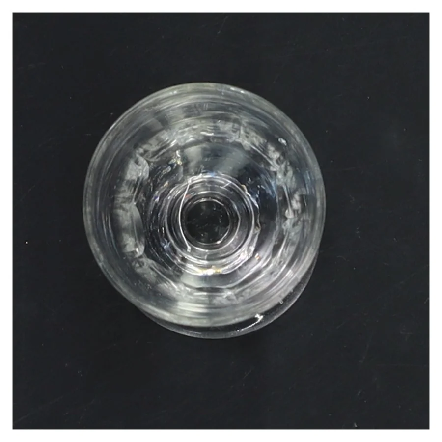 Antikt snapseglas (str. 9x4 cm)