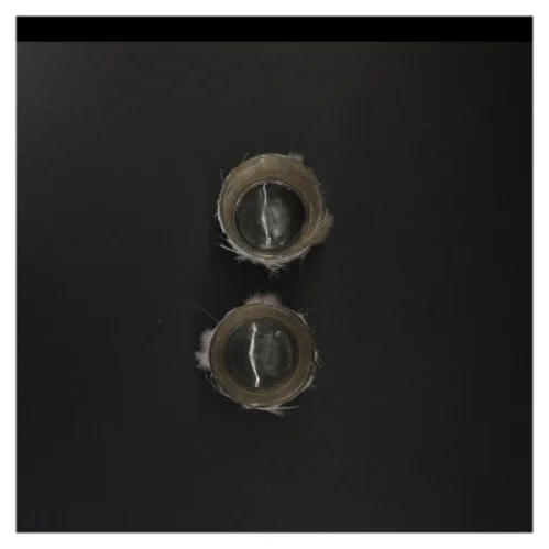 Fjerbelagte glaslysestager (str. 8 x 7 cm)