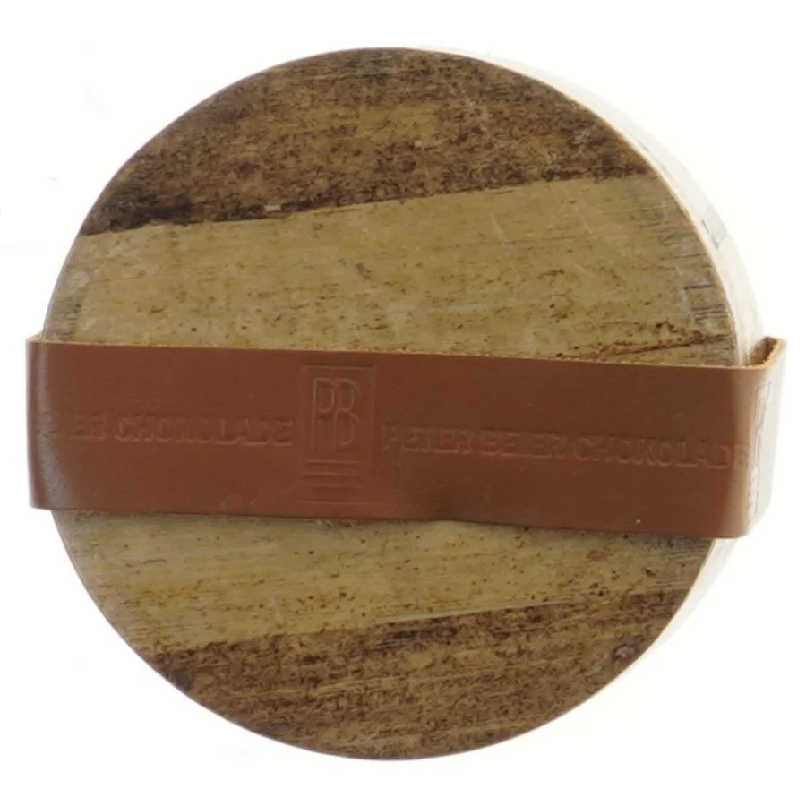 Trææske med ægte læderbånd fra Peter Beier Chokolade (str. Ø 12,5 cm)