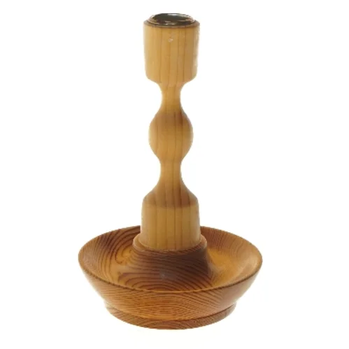 Træ lysestage (str. 19 cm)