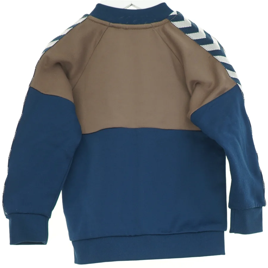 Trøje fra Hummel (str. 92 cm)