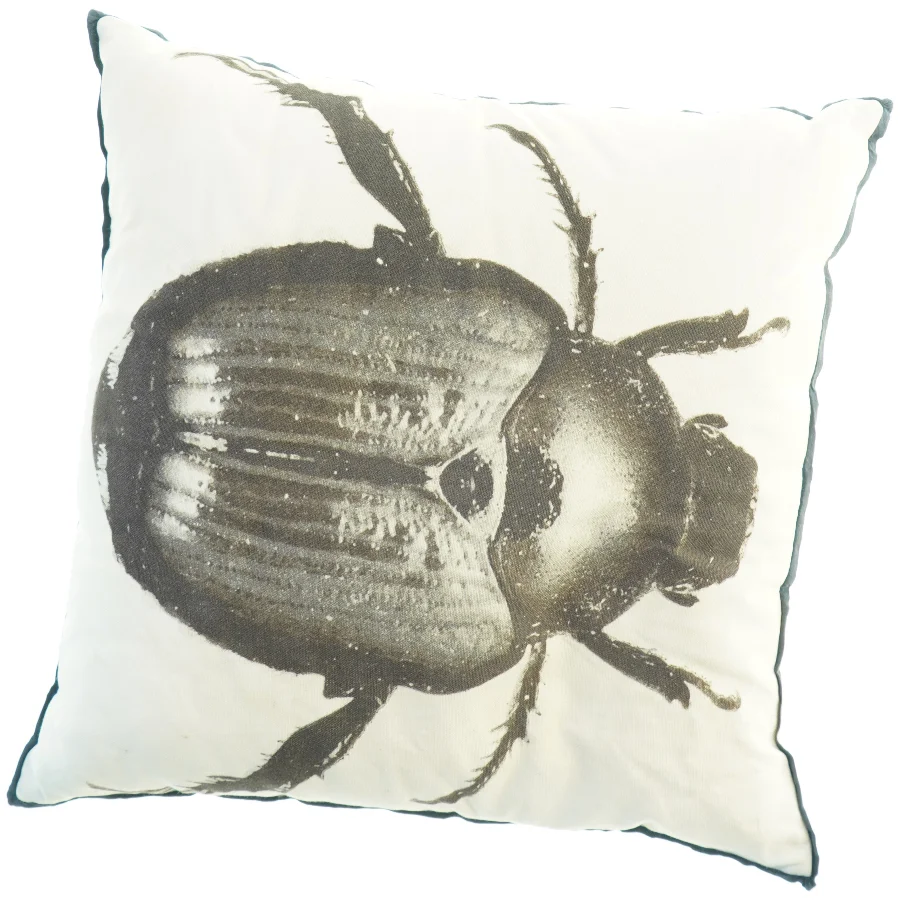 Pude med billetryk (str. 33 cm)