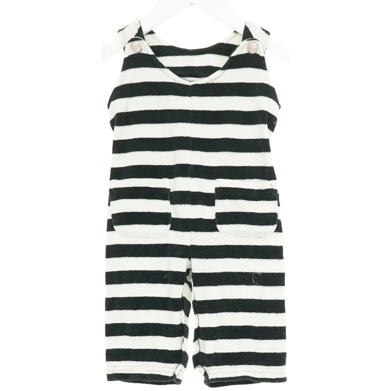 Buksedragt fra Katvig (str. 62 cm)