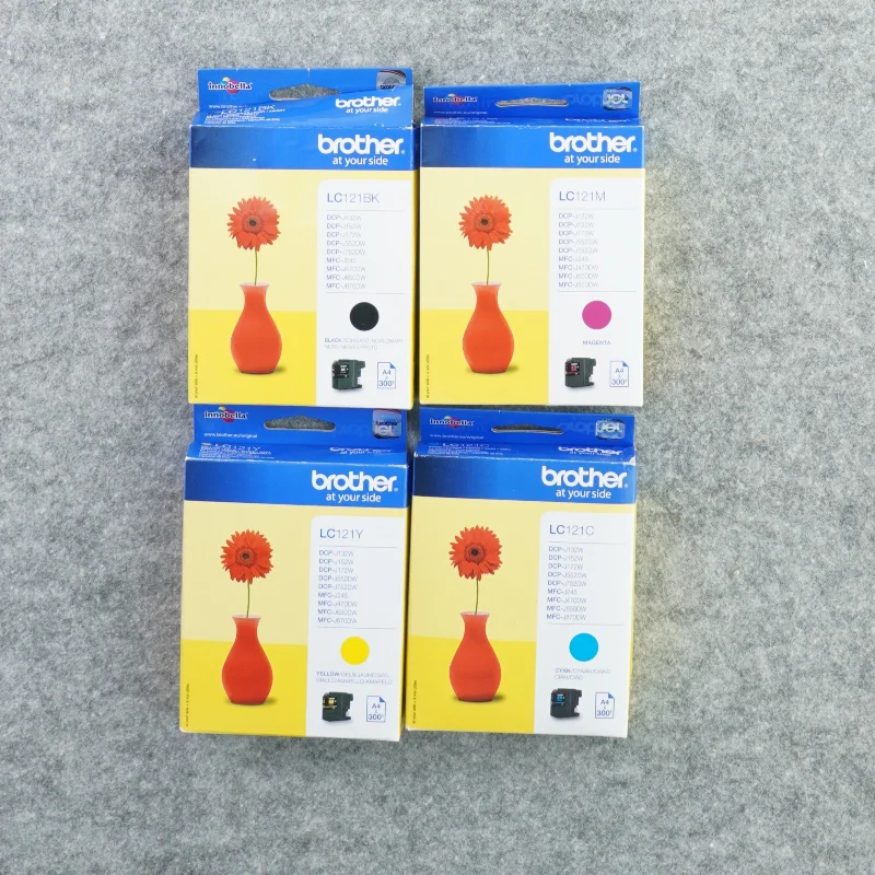 Farvepatroner fra Innobella (str. 14 x 9 cm)