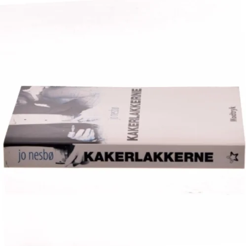 Kakerlakkerne af Jo Nesbø (Bog)