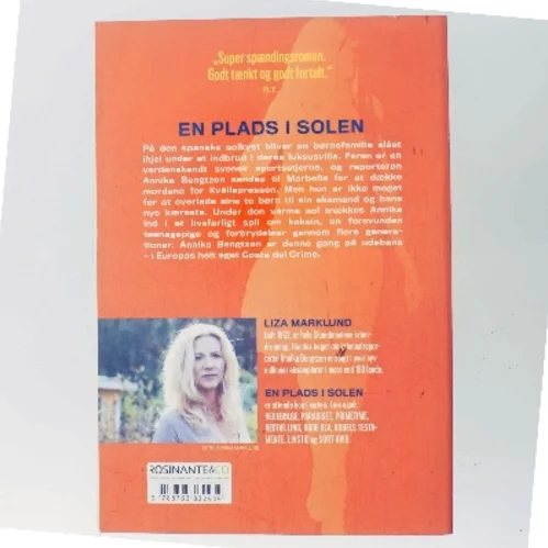 En plads i solen : krimi af Liza Marklund (Bog)