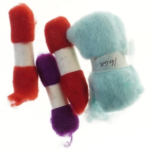 Uldkæmmede fibre (str. 16 cm)