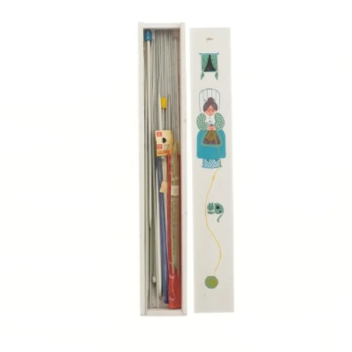 Strikkepinde med opbevaringskasse