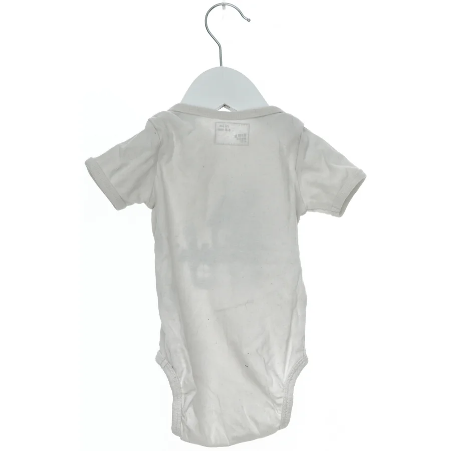 Hvid bodystocking med spøgelseshus fra Mads & Mette (str. 74)