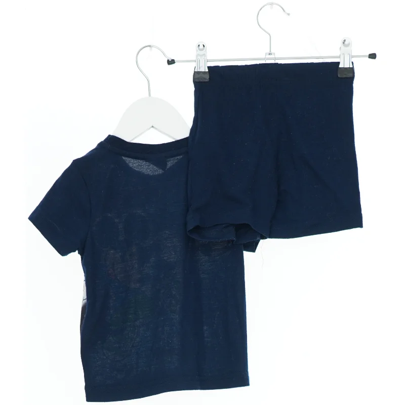 Mickey Mouse T-shirt og shorts sæt fra Disney (str. 92)