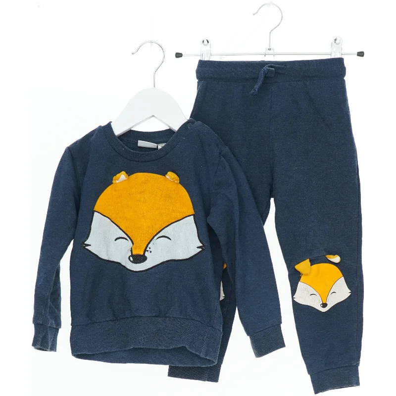 Børnesæt med ræv motiv fra VRS (str. 92)