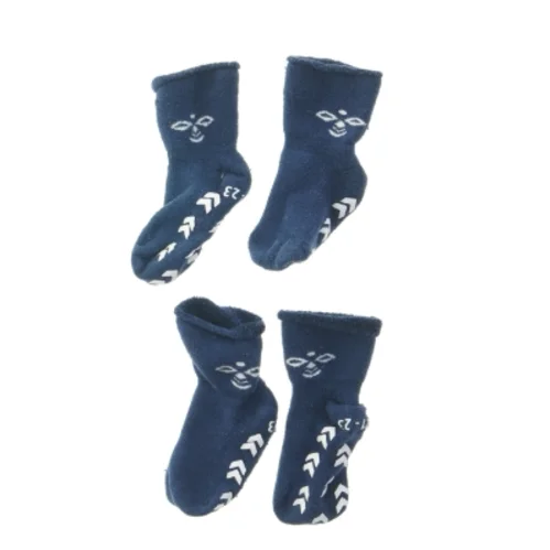 Børnestrømper med skridsikre såler fra Hummel (str. 2 styk. str. 21-23)