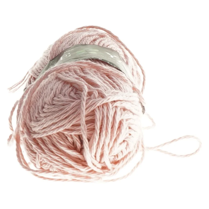 Pink garnnøgle fra We Yarn (str.  75 m 5 mm)
