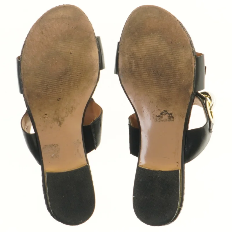 Damesandaler med kædedetaljer fra River island (str. 38 )