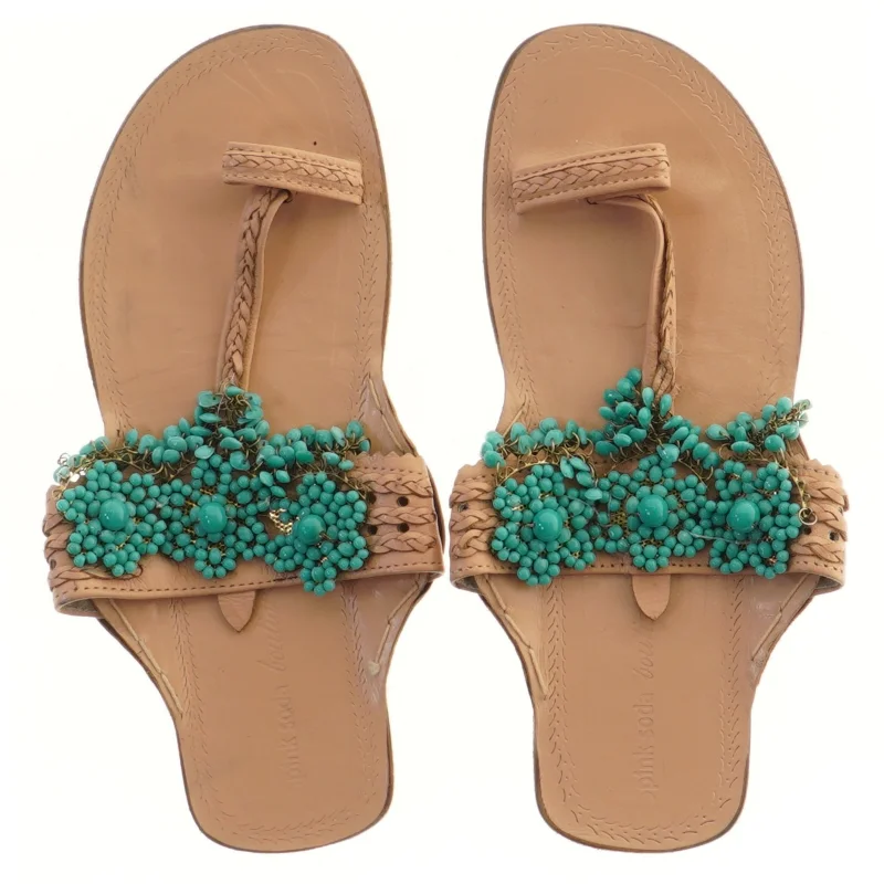 Flade sandaler med perleudsmykning (str. 38 )