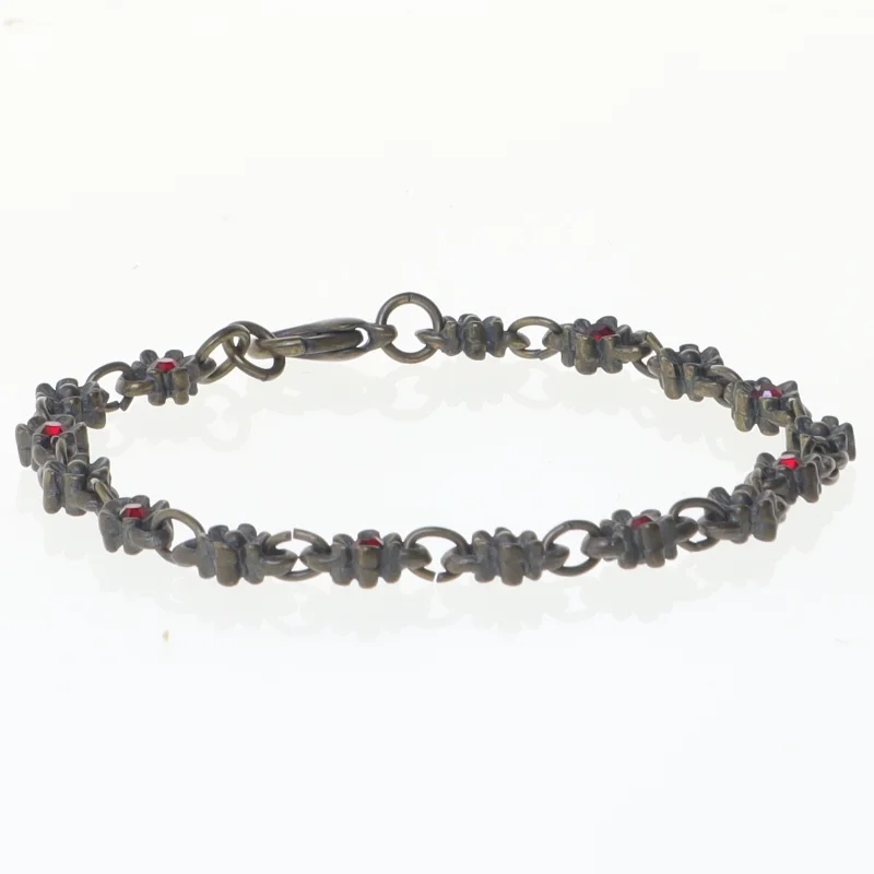 Smykkesæt med rød sten (str. 19 og 43 cm)