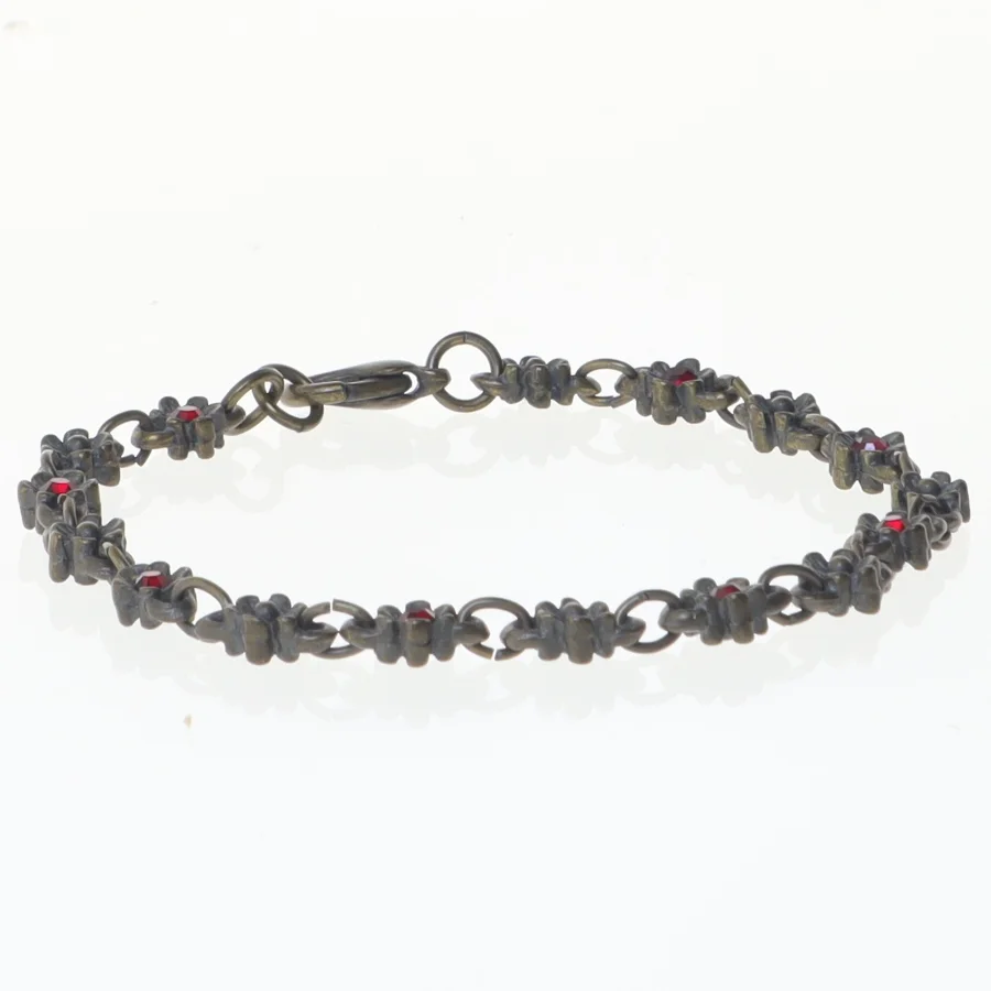 Smykkesæt med rød sten (str. 19 og 43 cm)