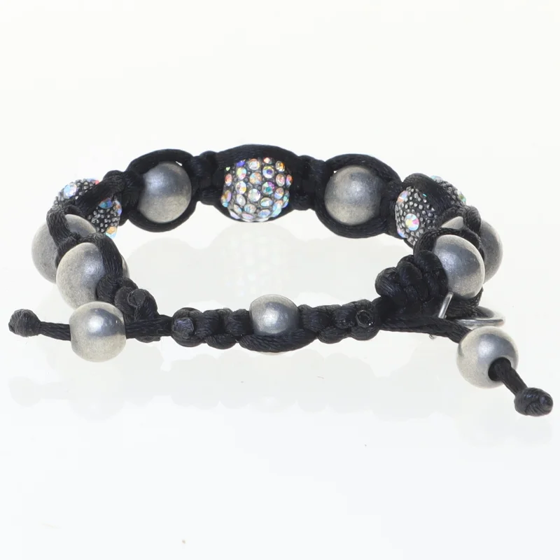 Armbånd med perler (str. Ø 6 cm)