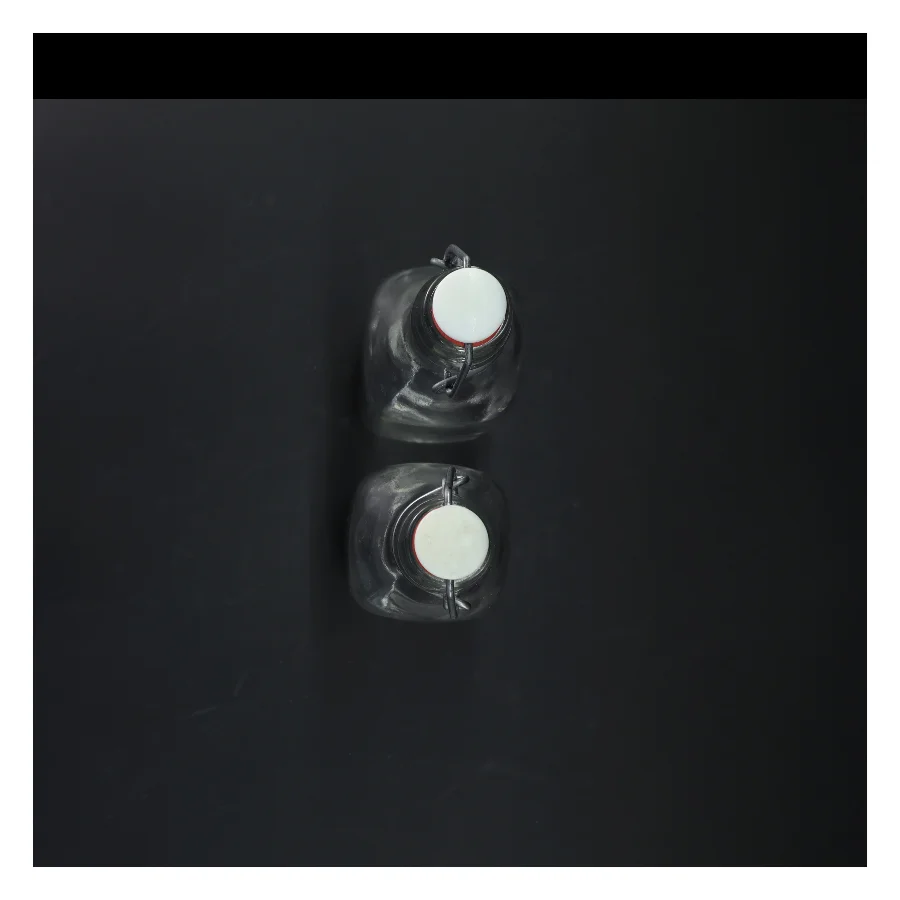 2 Glasflasker med patentl (str. 26 cm)