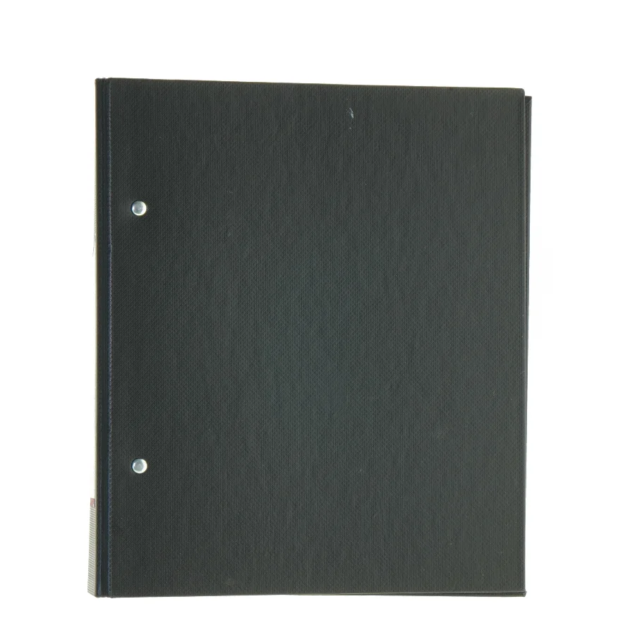 Sort ringbind fra Esselte (str. 23,5x20 cm)