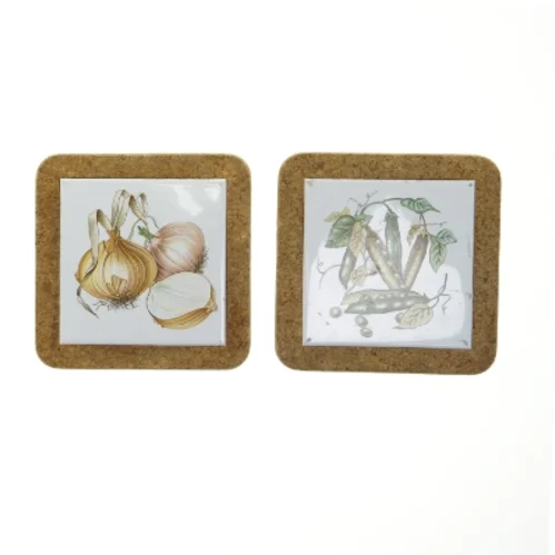 2 Bordskånere med klinker og kork (str. 19,5x19,5 cm)