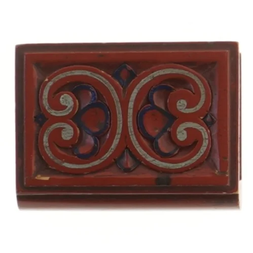 Retro serviet-holder i smuk udskåret træ (str. 10,5x7,5x4,5 cm)