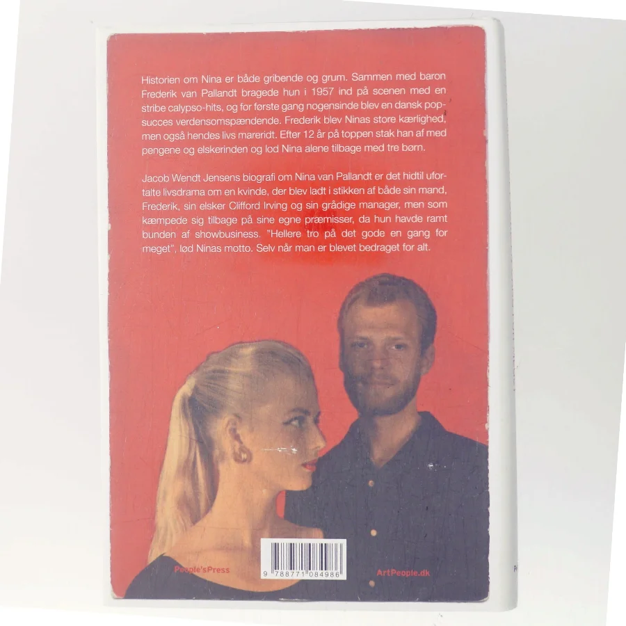 Nina van Pallandt : hellere tro på det gode en gang for meget af Jacob Wendt Jensen (Bog)