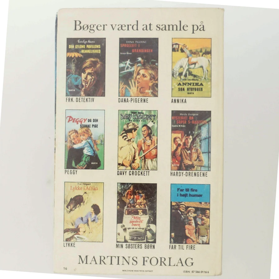 Dana Pigerne: Spøgelset i Brændingen fra Martin