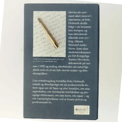 Med Mellemrum af Frits Helmuth (Bog)