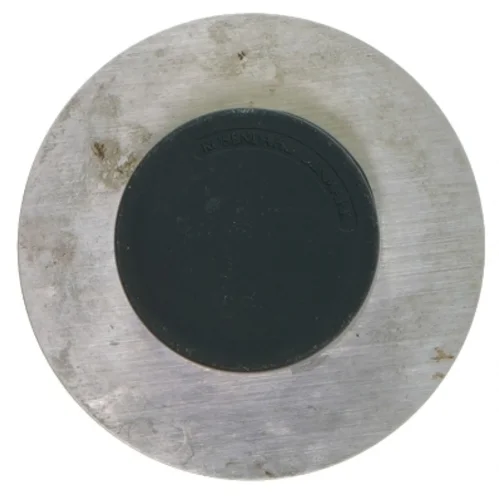 Fyrfads lysestage i børstet stål fra Rosendahl (str. Ø 5 cm længde 5 cm)