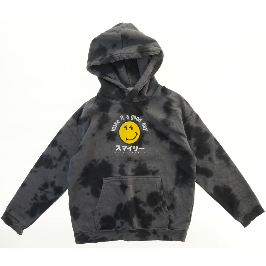 Hættetrøje med smiley design fra H&M (str. 152)