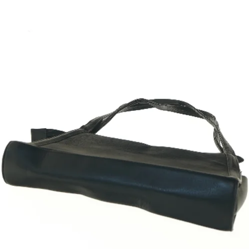 Sort læderhåndtaske (str. 20x6x31 cm)