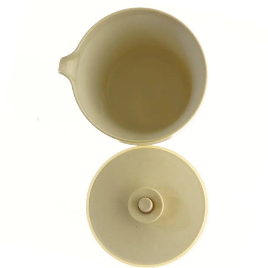 Tupperware beholder med låg fra Tupperware (str. Ø 6,5x9,5 cm)