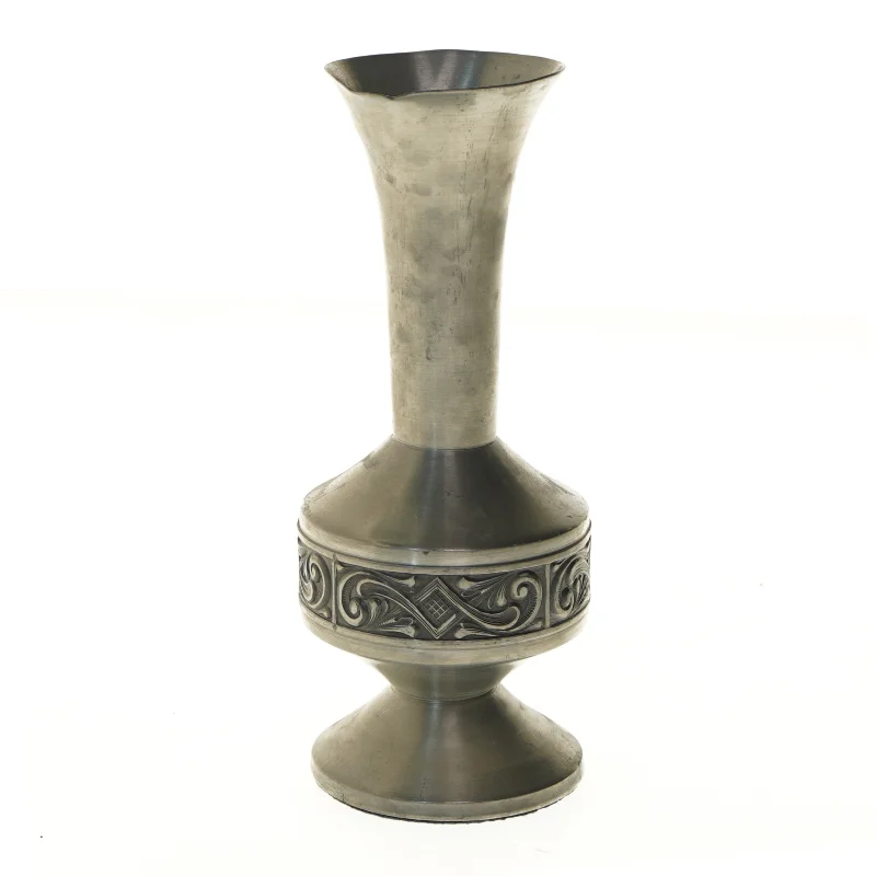 Dekorativ gammel vase i metal (str. Ø 8 cm længde 25,5 cm)