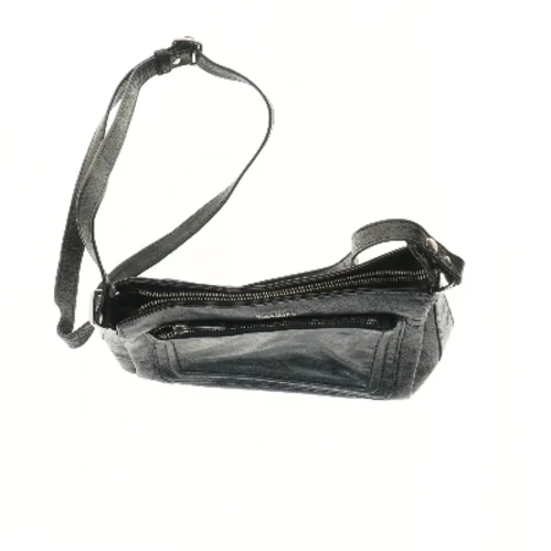 Læder skuldertaske fra The Monte (str. 18x9x27 cm)