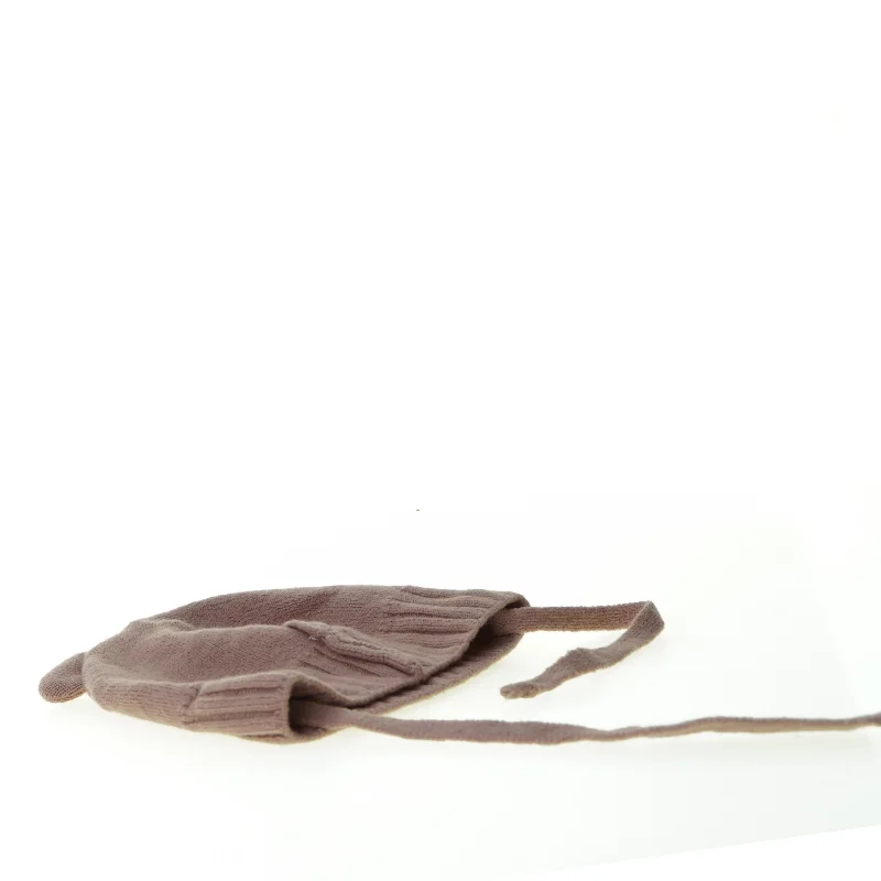 Hue til baby i uld (str. 80)