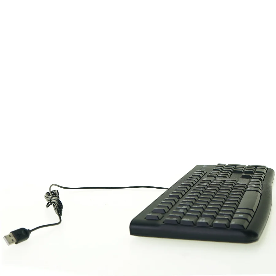Keyboard fra Logitech (str. 44 gang 15 cm)