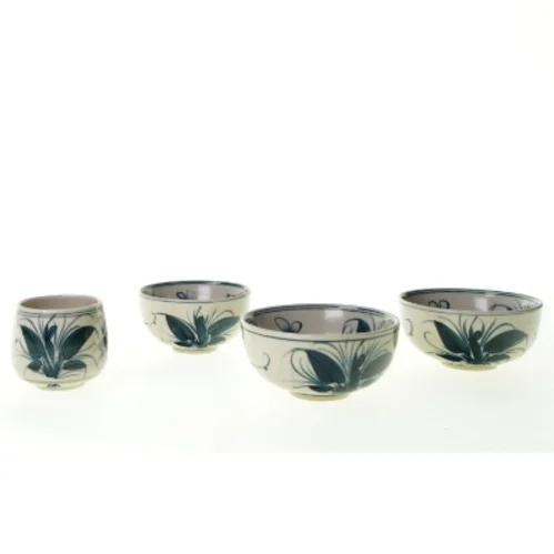 Skåle fra Battrang (str. 12 x 5 cm, 11 x 5 cm, 7 x 7 cm)