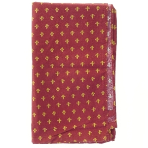 Rød dug med guldmotiv (str. 210x260 cm)